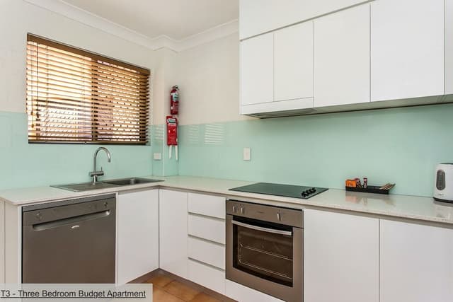 Superior Apartment, 3 Bedrooms, Kitchen