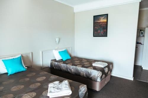 Standard Queen Room