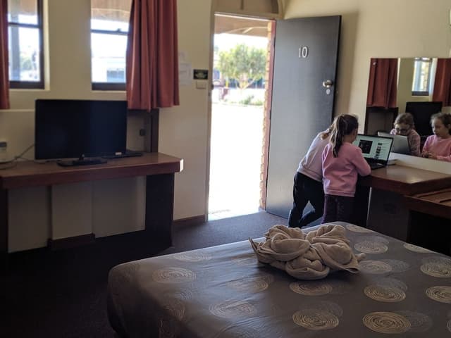 Queen Plus Single Room