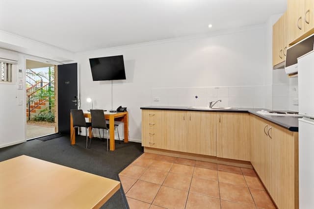 Family Suite with Kitchenette