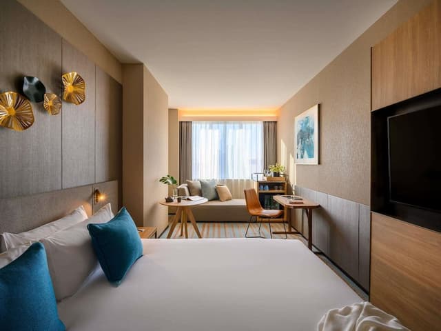 Superior King Room