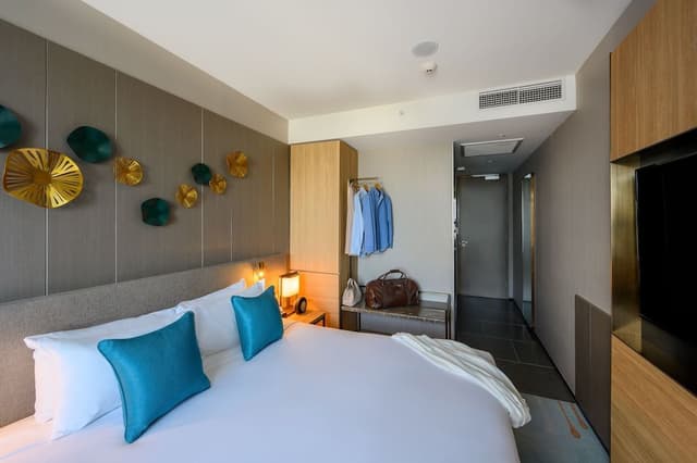 Standard Room, 1 King Bed