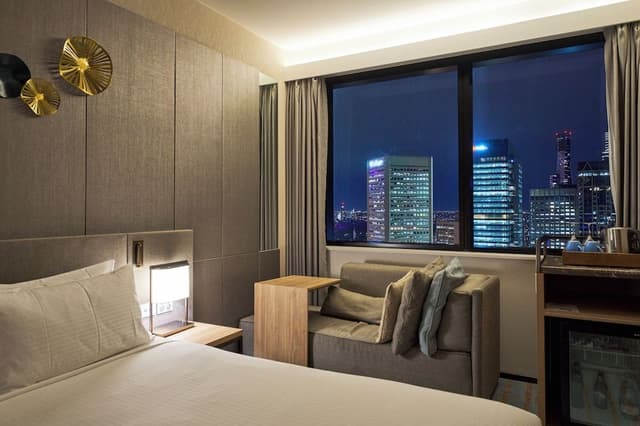 Standard Room, 1 King Bed
