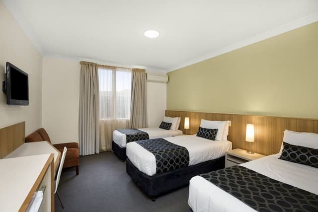 Family Room, 2 Bedrooms (Not Pet Friendly)