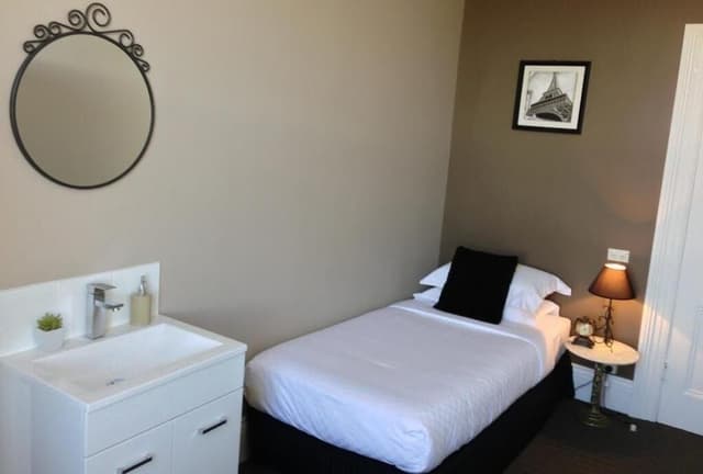 Premium Twin Room
