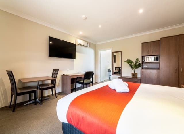 Executive King Room