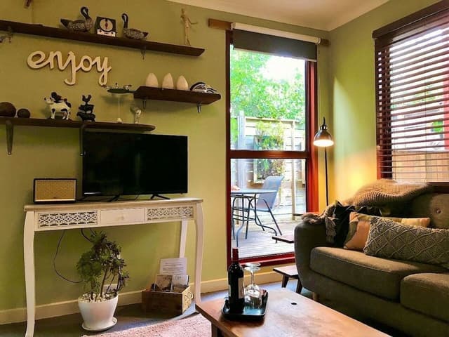 Texada 1 Bedroom