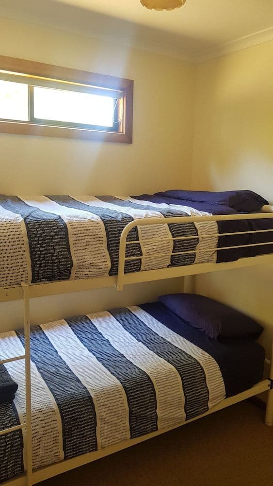 2 Bedroom Cabin with Kitchenette