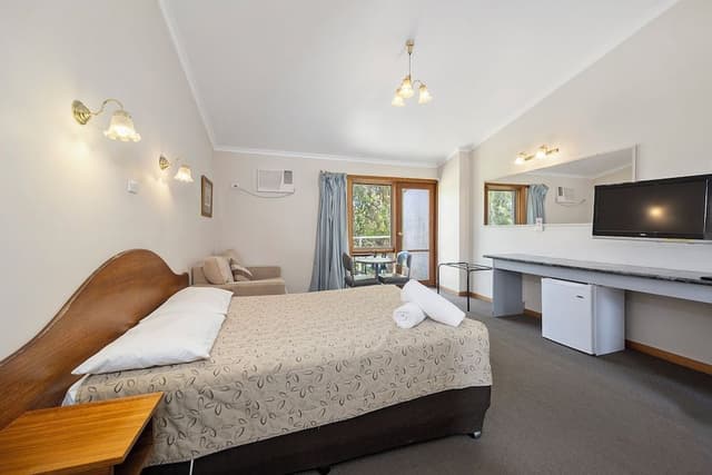 Deluxe Room, Non Smoking, Balcony (Deluxe Spa Room)