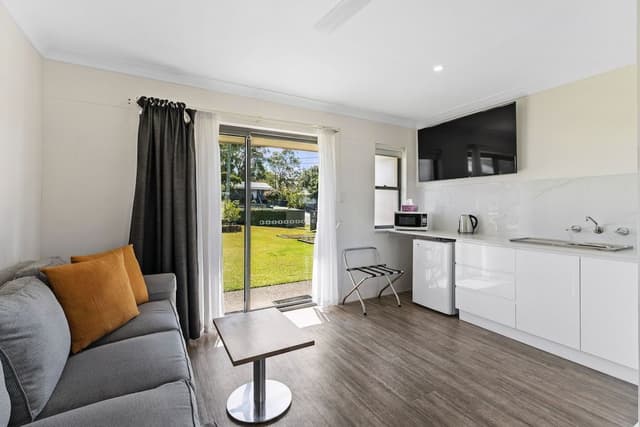 Queen Room