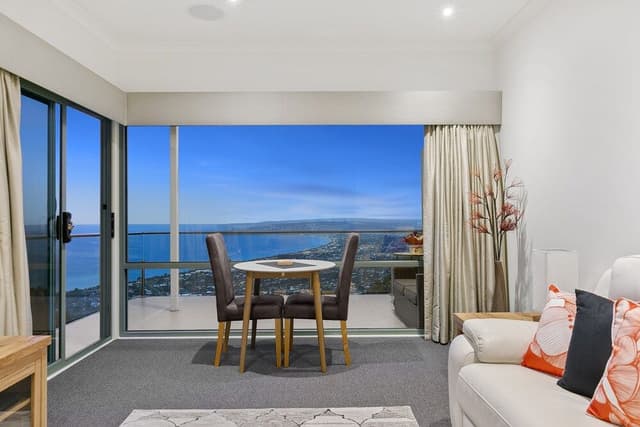 Superior Studio, 1 King Bed, Ocean View