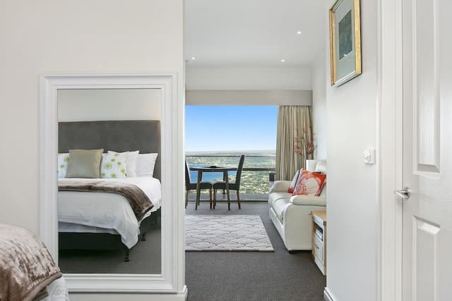 Superior Studio, 1 King Bed, Ocean View