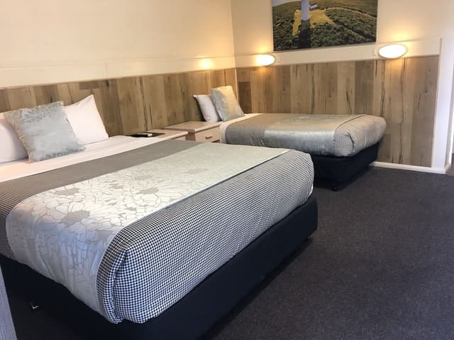 Deluxe Triple Room, Multiple Beds