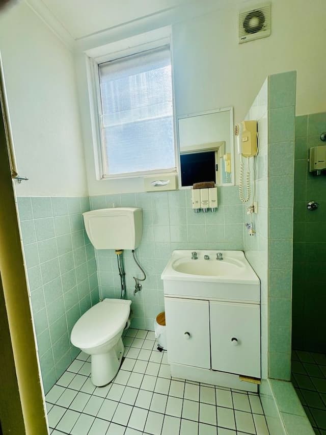 Double Room, 1 Double Bed (Upper Floor, Limited Parking)