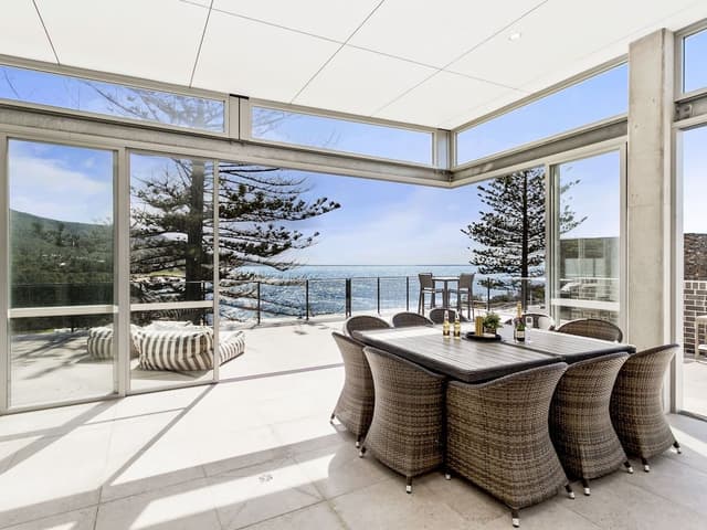 North East Facing Two Bedroom Penthouse Apartment