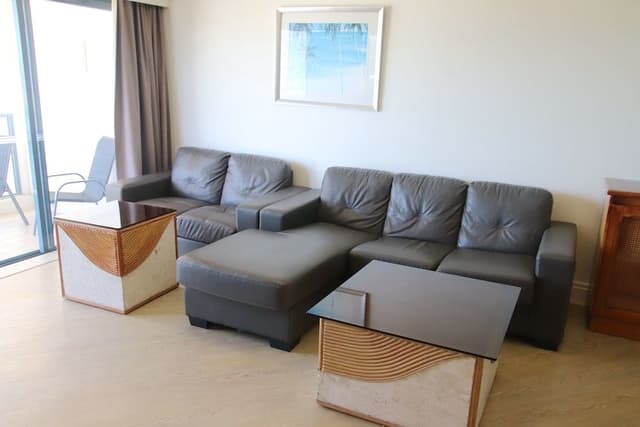 2 Bedroom Ocean View Apartment