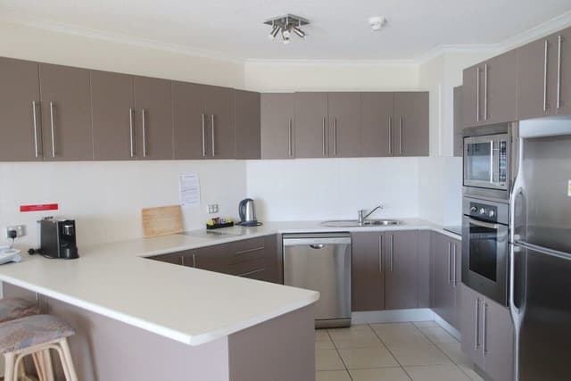 2 Bedroom Ocean View Apartment