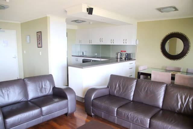 2 Bedroom Ocean View Apartment