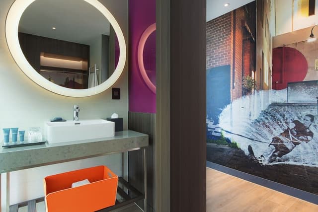 Urban, Room, 1 King Bed