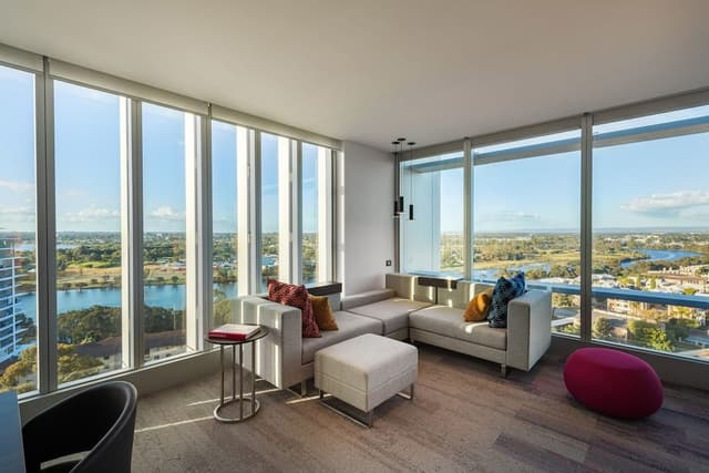 Suite, 1 Bedroom, River View