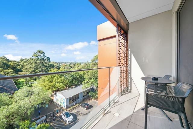 Deluxe Twin Studio with balcony