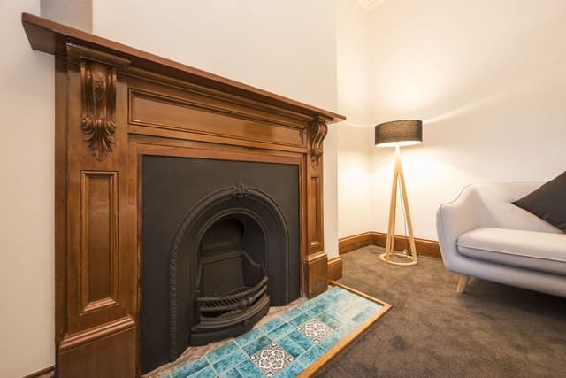 Suite 3 - Queen Apartment