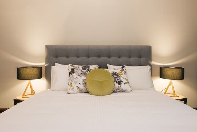 Suite 6 - Junior King Suite