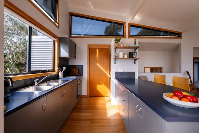 2 Bedroom House with Ocean Views