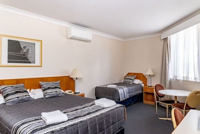Basic Twin Room, Mobility Accessible