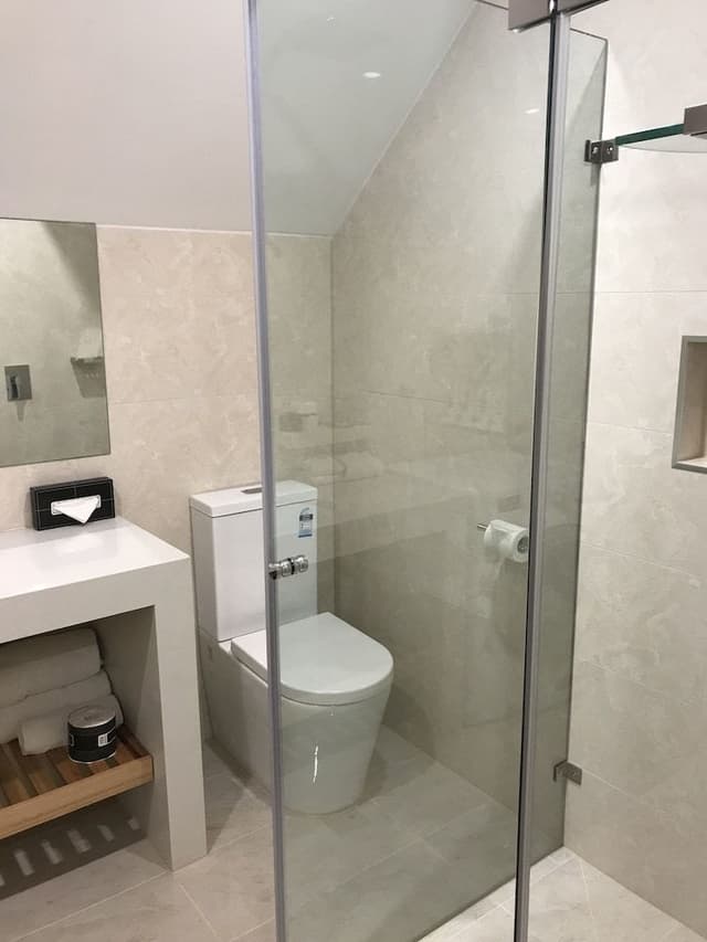One Bedroom Apartment