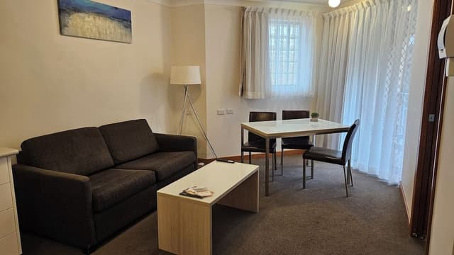 Deluxe Townhouse