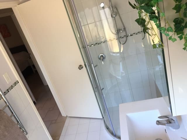 Double Room, 1 Queen Bed, Shared Bathroom
