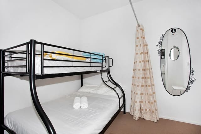 Beach House Apartment 4