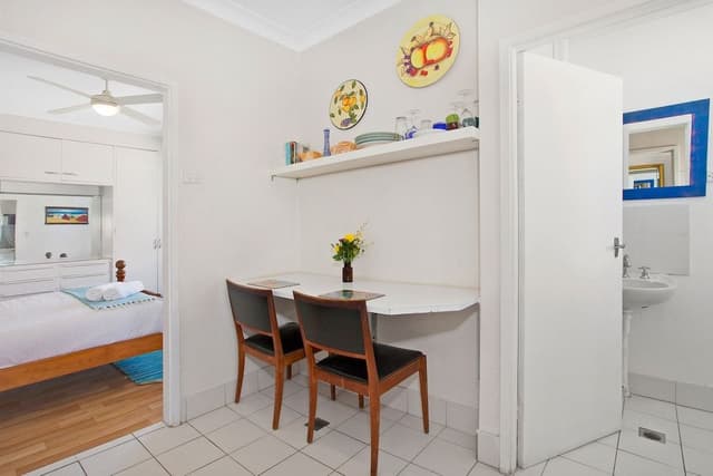 Beach House Apartment 3