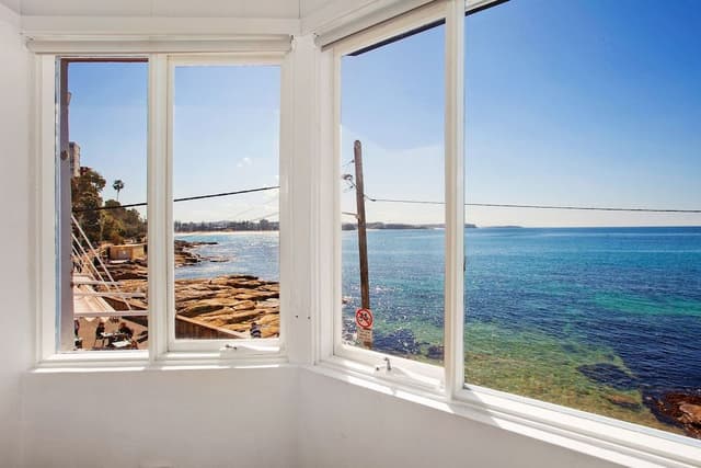 Beach House Apartment 2
