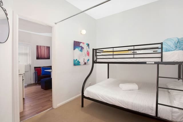 Beach House Apartment 4