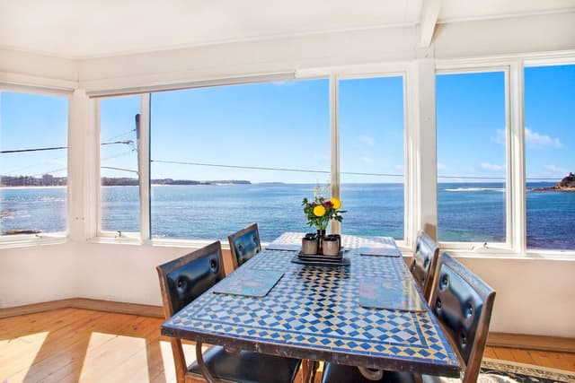 Beach House Apartment 2
