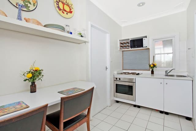 Beach House Apartment 3