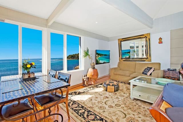 Beach House Apartment 2