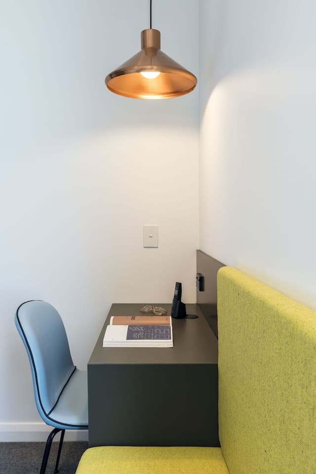 Room (Economy)