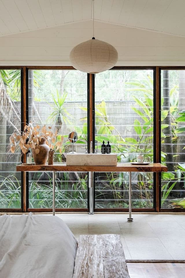 Boathouse I (Double Shower)