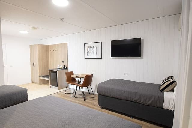 Classic Quadruple Room