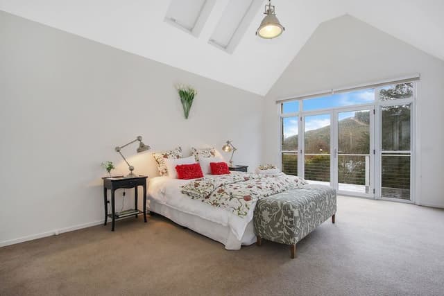 House, 2 Bedrooms