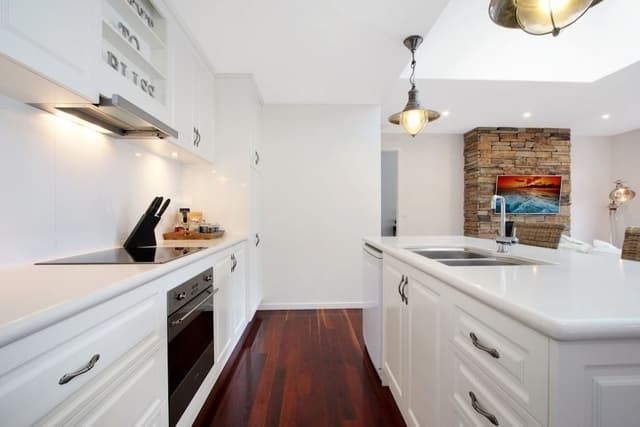 House, 2 Bedrooms
