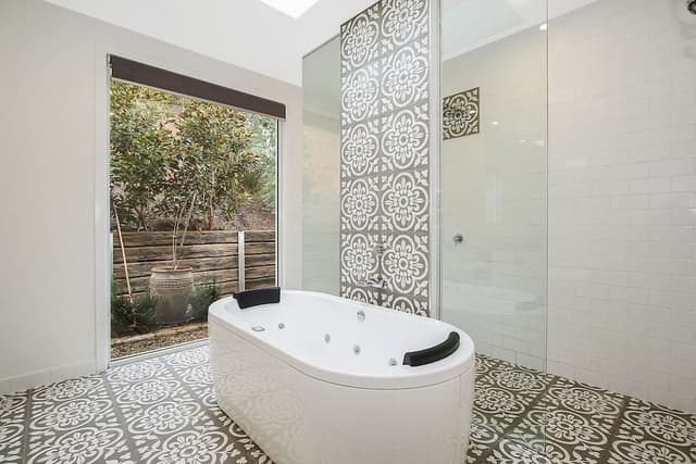 House, 2 Bedrooms
