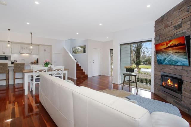 House, 2 Bedrooms