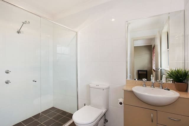 4-Bedroom, 4-Bathroom House
