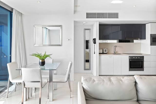 Apartment, 2 Bedrooms, 2 Bathrooms, Ocean View (Level 30)