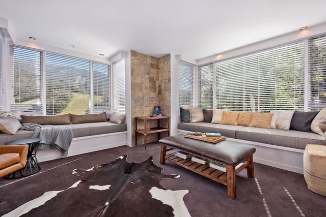 Nanook #32 – Luxury 2 Bedroom Apartment