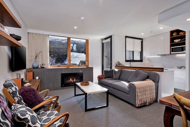 Gloria Nanook - Luxury 1 Bedroom Apartment